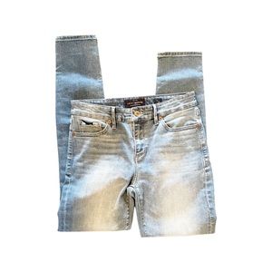 Lucky Brand Light Wash Skinny Jean